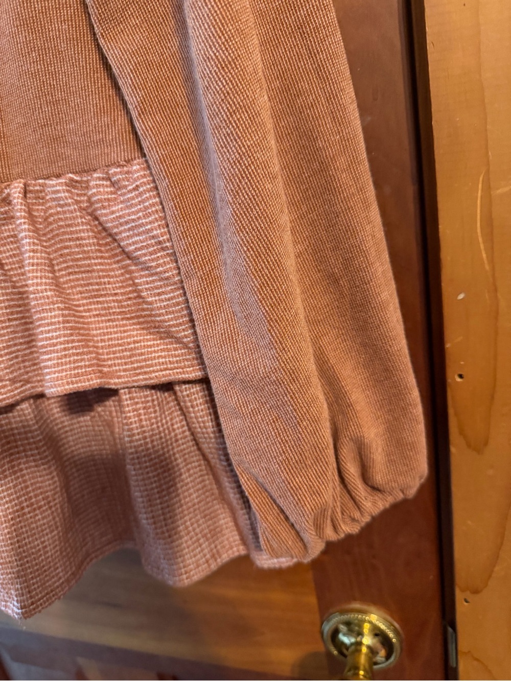 Doe & Rae Rust Tiered Ruffle Long-Sleeve Top - Picture 5 of 6